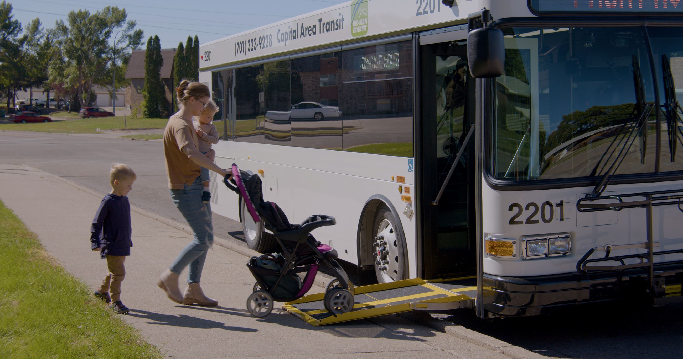 Bis-Man Transit.00_30_17_15.Still007